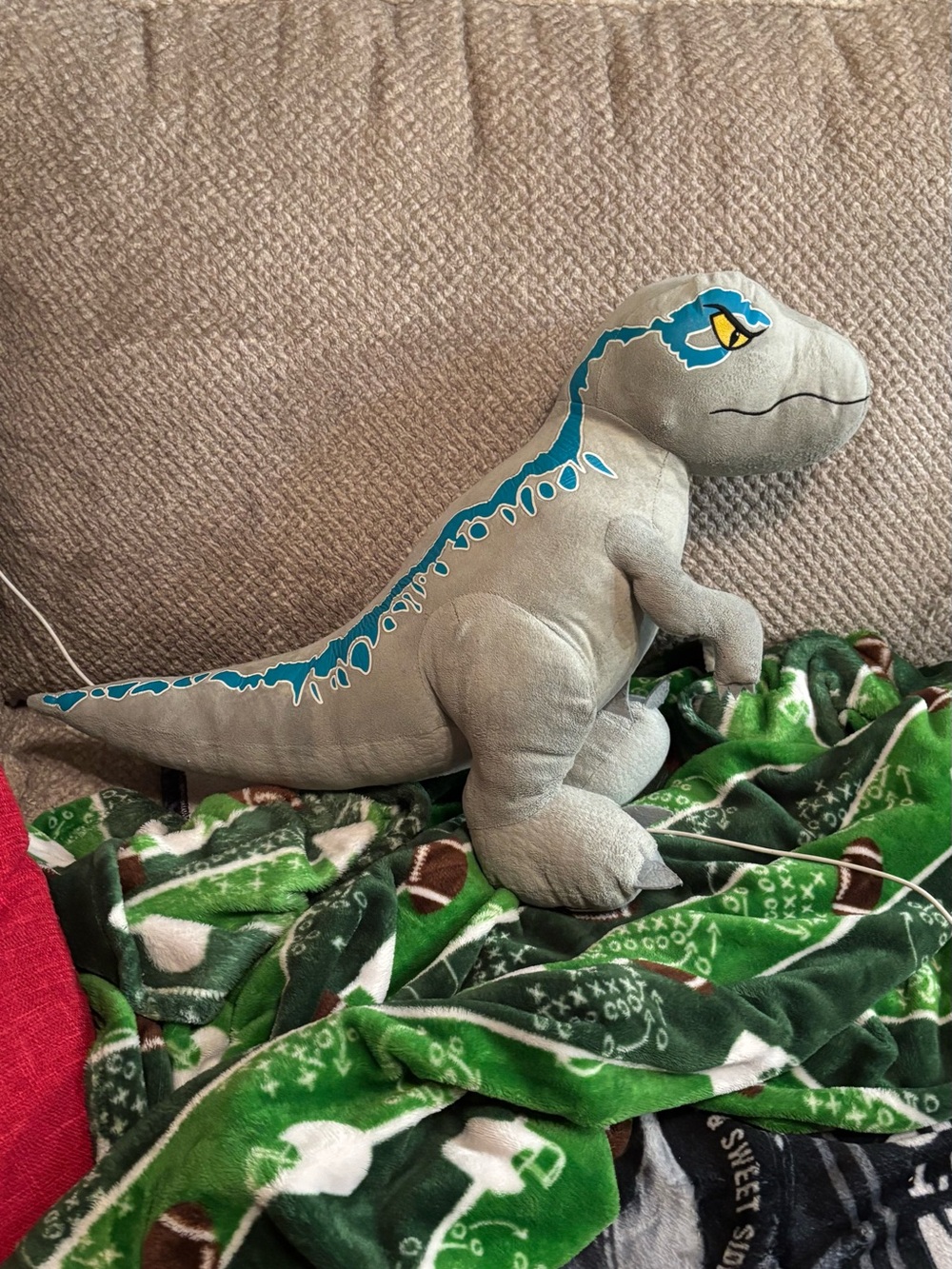 Jurassic World Blue Velociraptor Plush 18” Universal Studios Stuffed Dinosaur